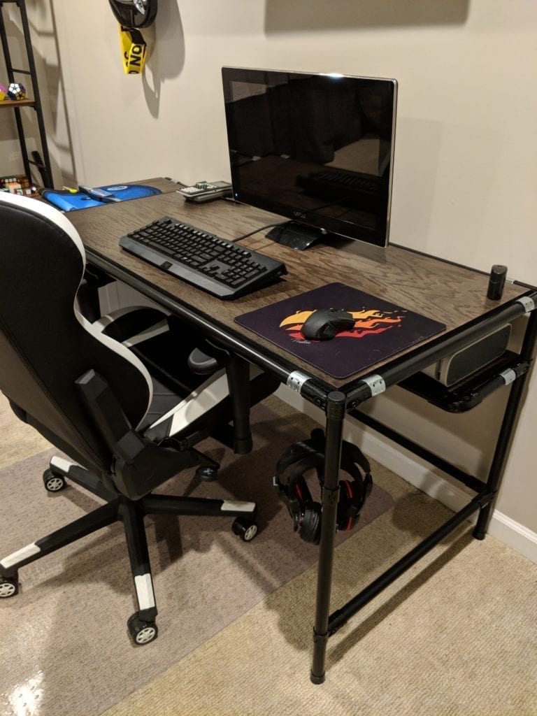 DIY computer desk